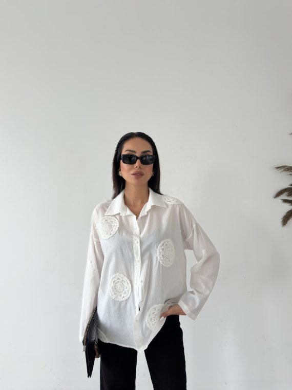 Dantel Aplike Gömlek