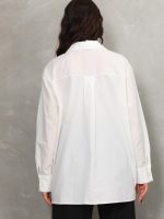 El İş Detaylı Gömlek