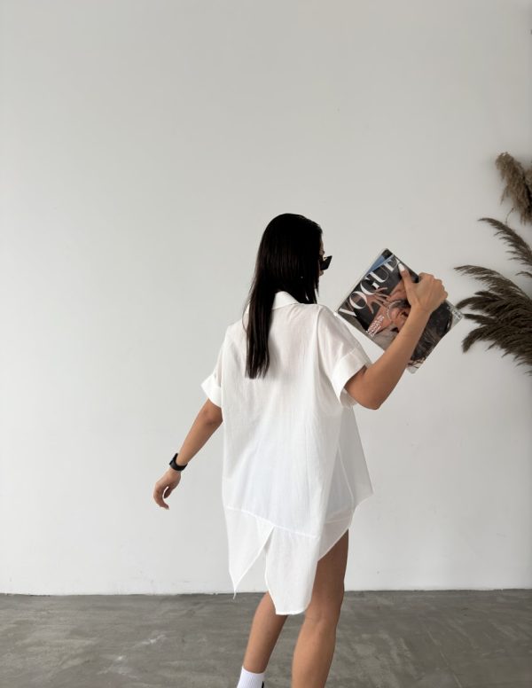 Kalp Nakış Detaylı Gömlek