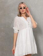 Puantiye Vual Dantel Detaylı Kısa Elbise
