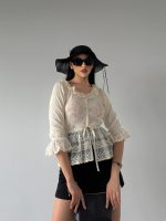 Dantel Detaylı Bluz