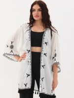 Nakış ve Püskül Detaylı Kimono