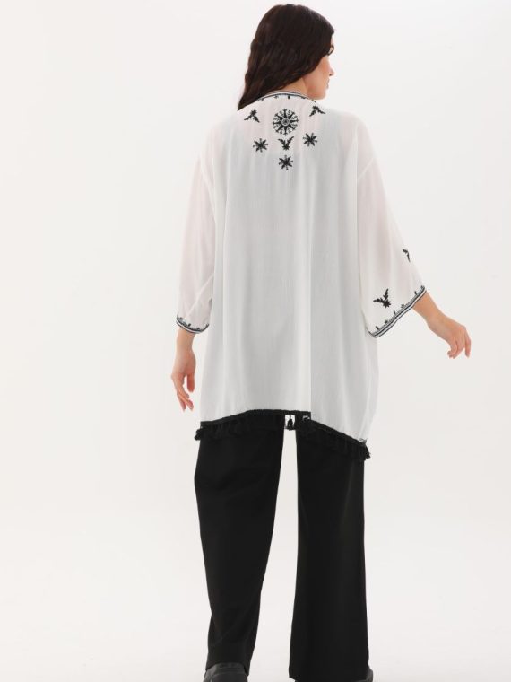 Nakış ve Püskül Detaylı Kimono