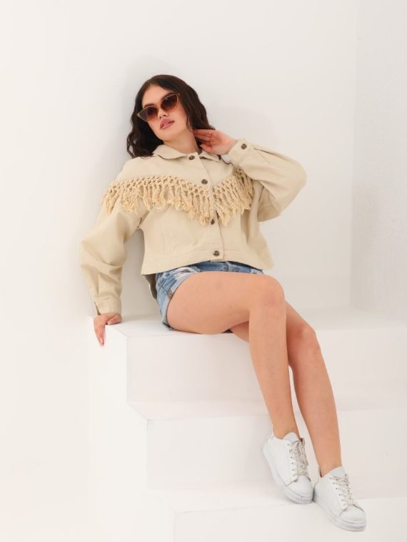 Püskül Detaylı Ceket