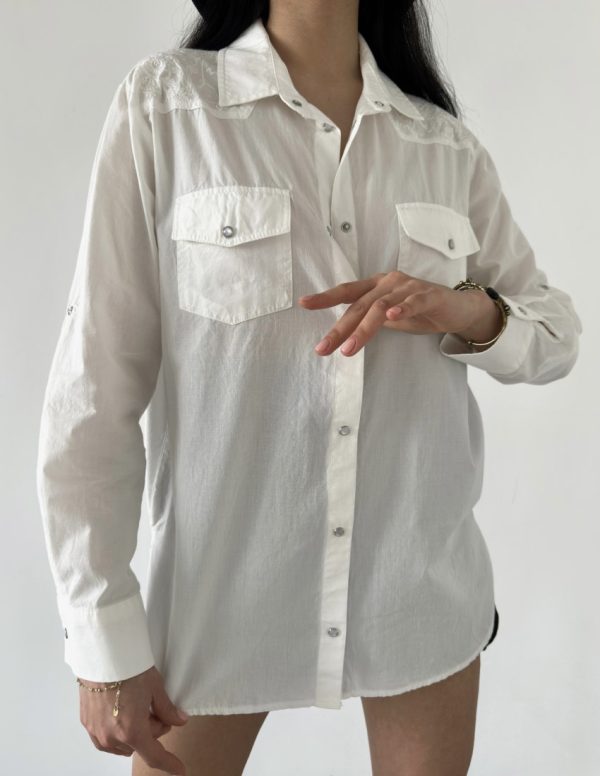 Robası Nakışlı Gömlek