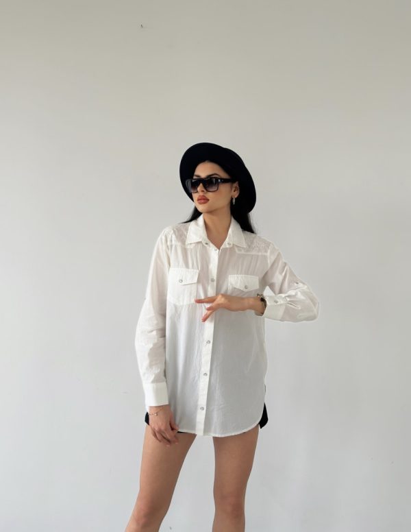 Robası Nakışlı Gömlek