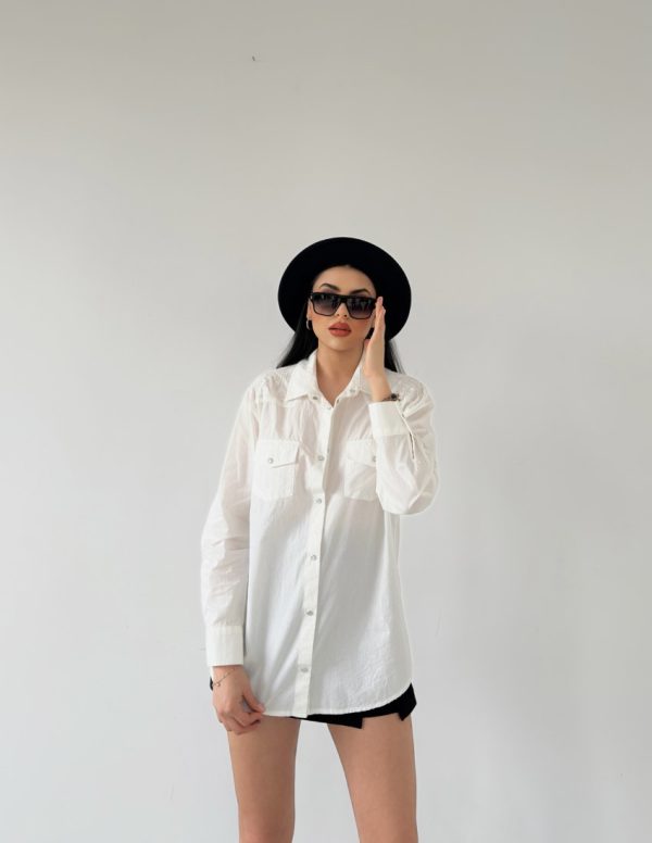 Robası Nakışlı Gömlek