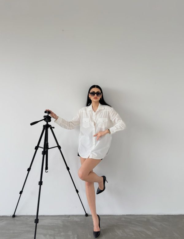 Robası Nakışlı Gömlek