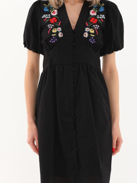 Robası Nakışlı Elbise