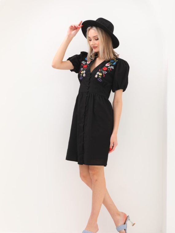 Robası Nakışlı Elbise