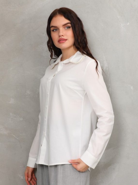 Yakası İnci Detaylı Gömlek