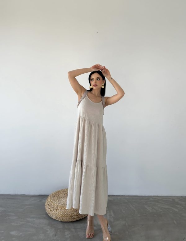 Yakası Nakışlı Elişi Boncuk İşlemeli Elbise