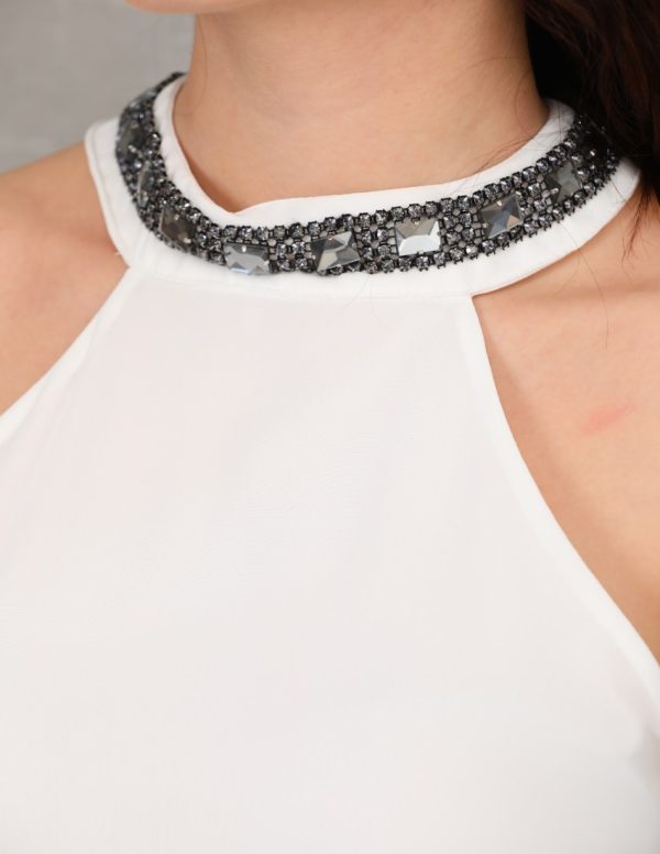 Yakası Taş İşlemeli Bluz