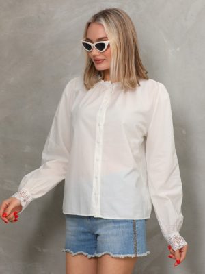 Yakası Ve Manşeti Dantel Detaylı Bluz