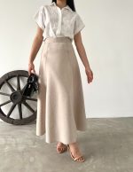 Düşük Kollu Vual Güpür Bluz