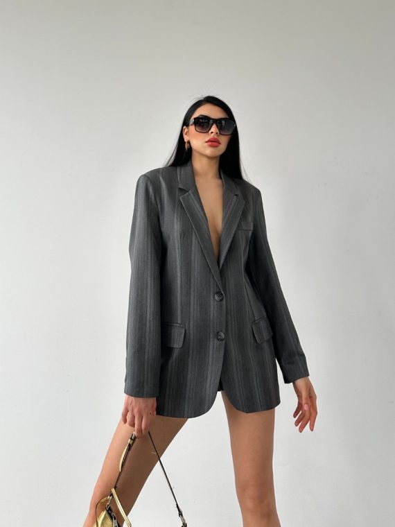 Önden Düğmeli Cepli Ceket