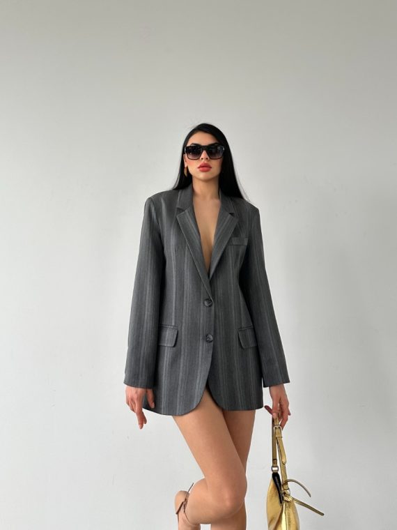 Önden Düğmeli Cepli Ceket