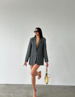 Önden Düğmeli Cepli Ceket