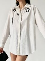 Yıldız İşlemeli Gömlek