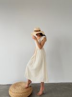 Robası Nakışlı Elbise