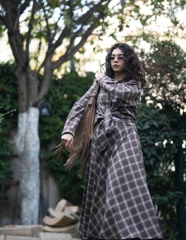 Ekose Detaylı Verev Kloş Etek