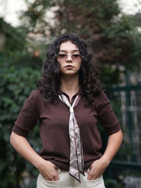 Fularlı Polo Yaka Kazak