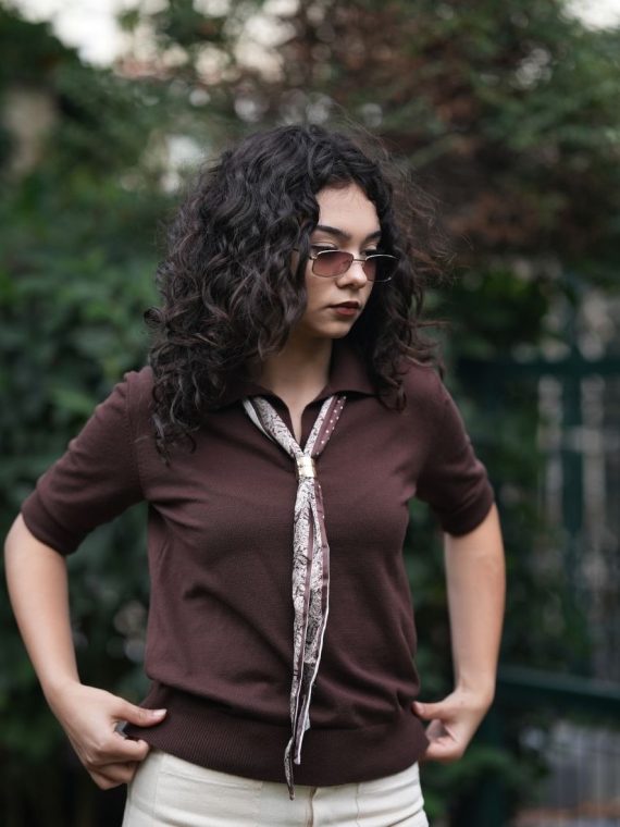 Fularlı Polo Yaka Kazak