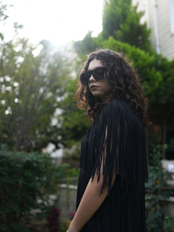 Katlı Saçaklı Süet Elbise