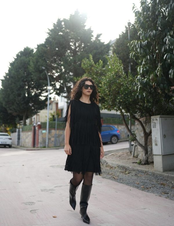 Katlı Saçaklı Süet Elbise