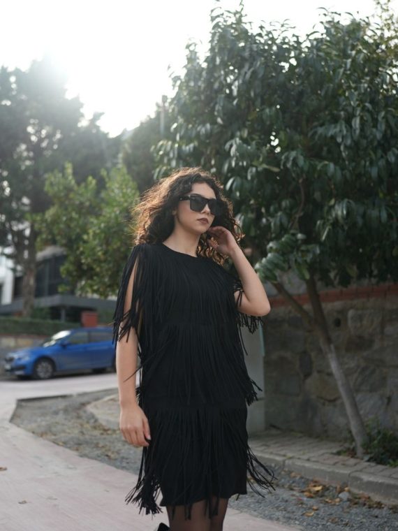 Katlı Saçaklı Süet Elbise