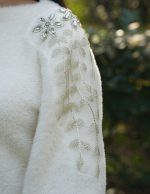 Omuz Taşlı Aplikeli Yumoş Kazak