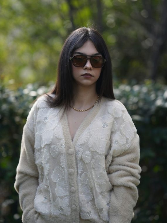 Tüllü Çiçekli Yumoş Hırka