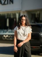 Çiçek Aplikeli T-Shirt