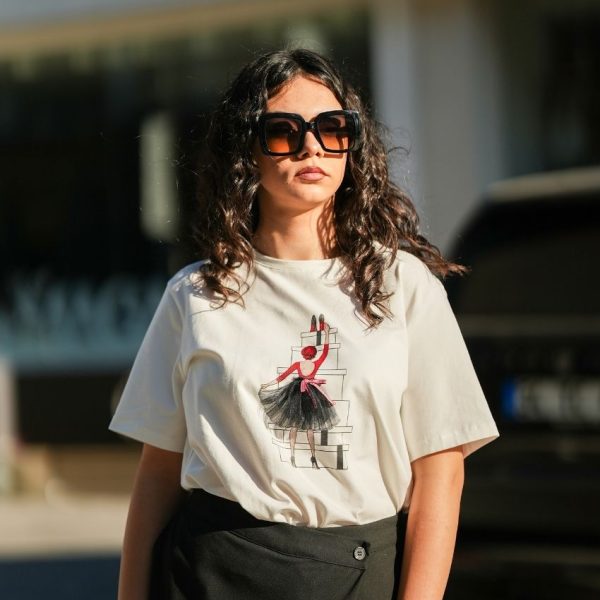 Eteği Tüllü Baskılı T-Shirt