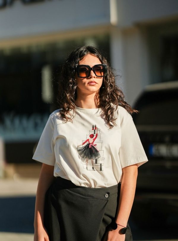 Eteği Tüllü Baskılı T-Shirt