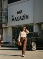 2 Boyutlu Çiçek Detaylı Gömlek